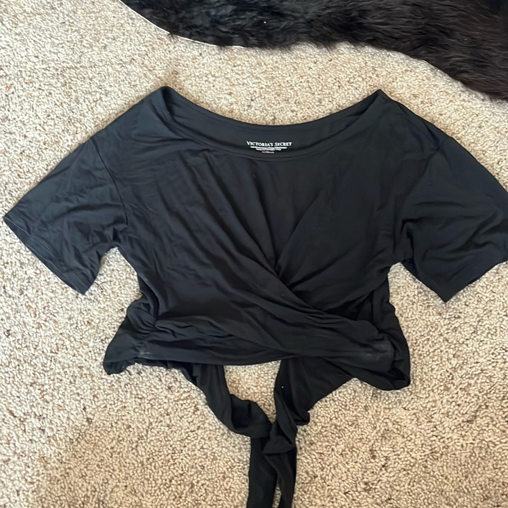 Victoria’s Secret top